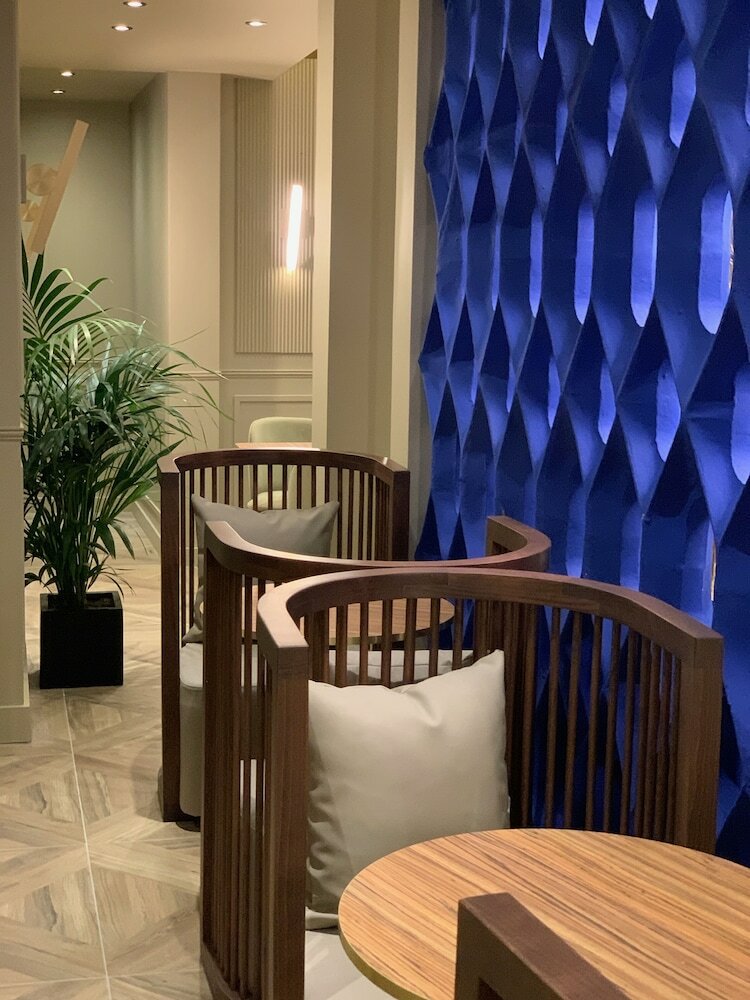 Фото Le Rocroy Hotel & SPA Paris 