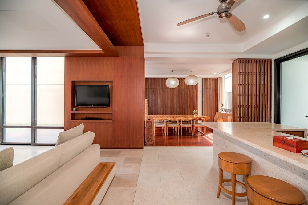 Фото Beachfront Villa Danang Beach