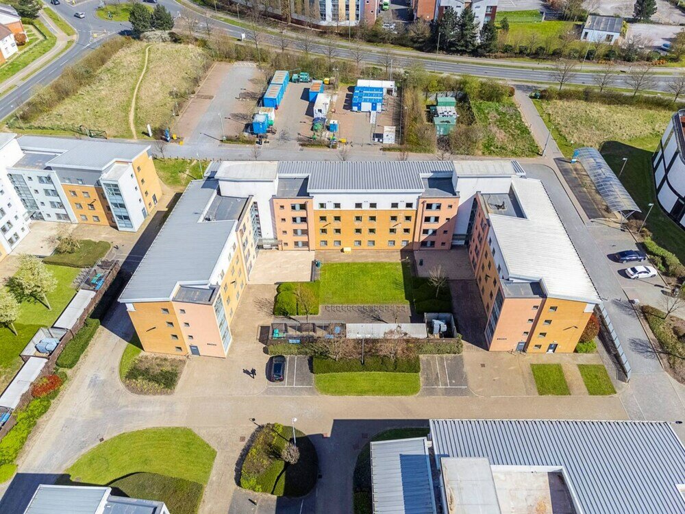 Фото Vibrant Ensuite Rooms - Hatfield - Hostel