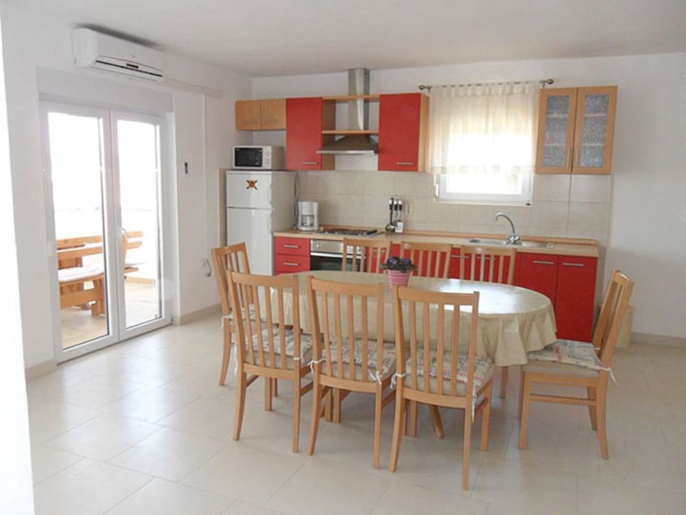 Фото Ivo - 0, 5 km From Sandy Beach - A3