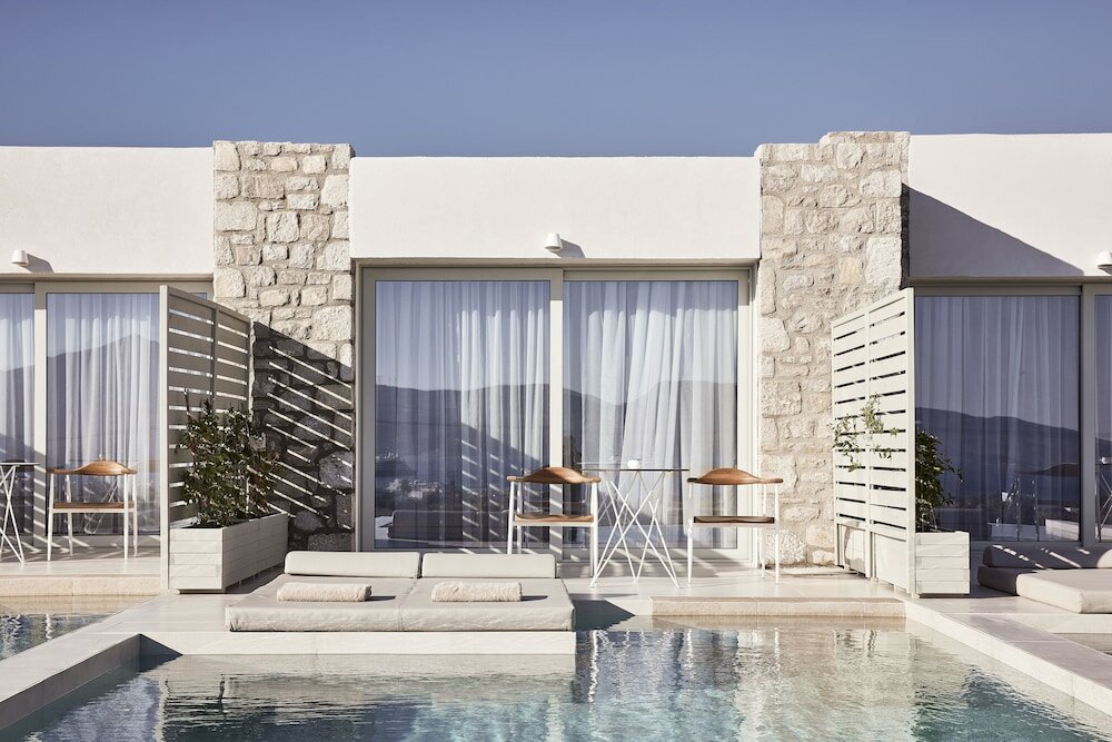 Фото Civitas Milos