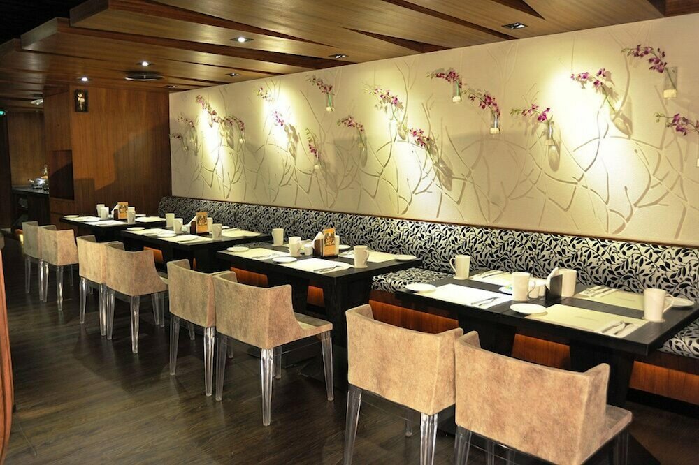 Фото Chongqing Landyatt Park Hotel