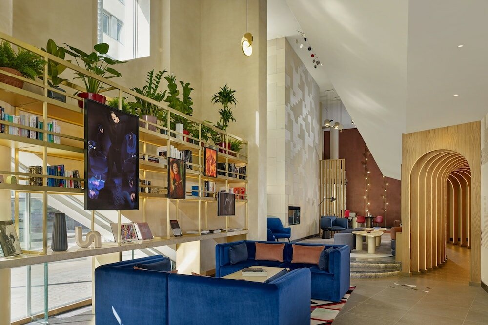 Фото Montcalm East, Autograph Collection