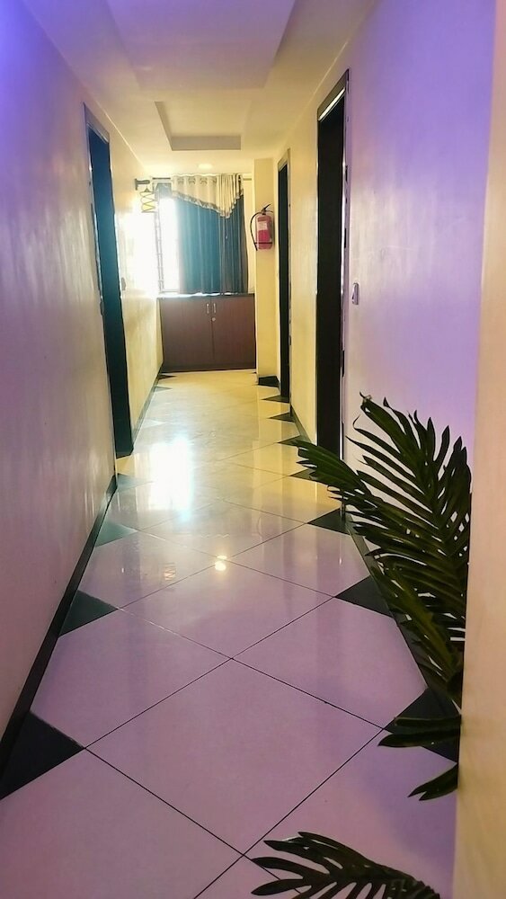 Фото Everest Hotel