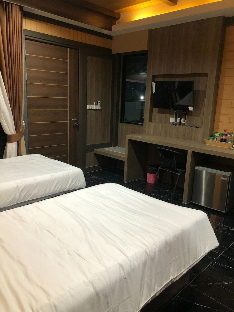 Фото Thalang Resort