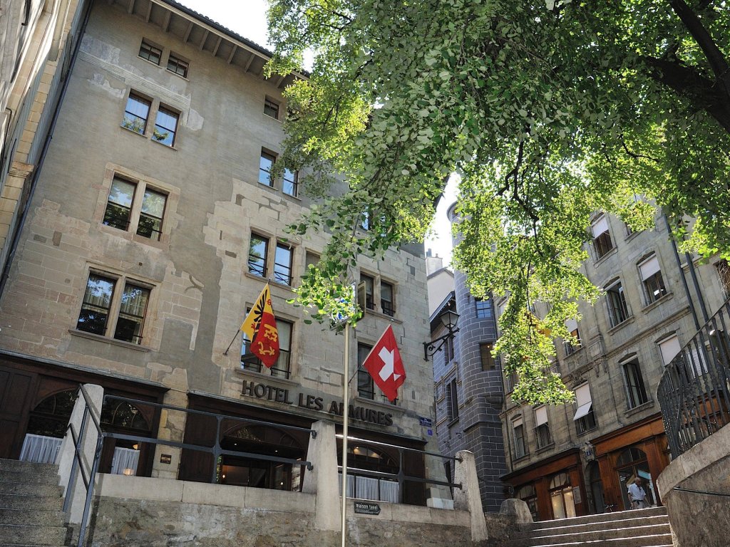 Фото Hôtel Les Armures