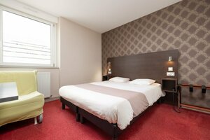 Hotel De L'Agriculture (Normandie, Departеment Manche, Arrondissement d'Avranches, Saint-Hilaire-du-Harcouët, Rue Waldeck Rousseau), hotel