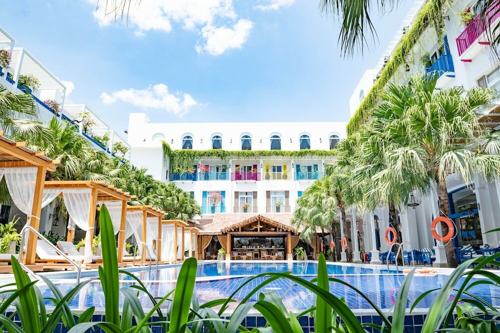 Фото Risemount Premier Resort Da Nang