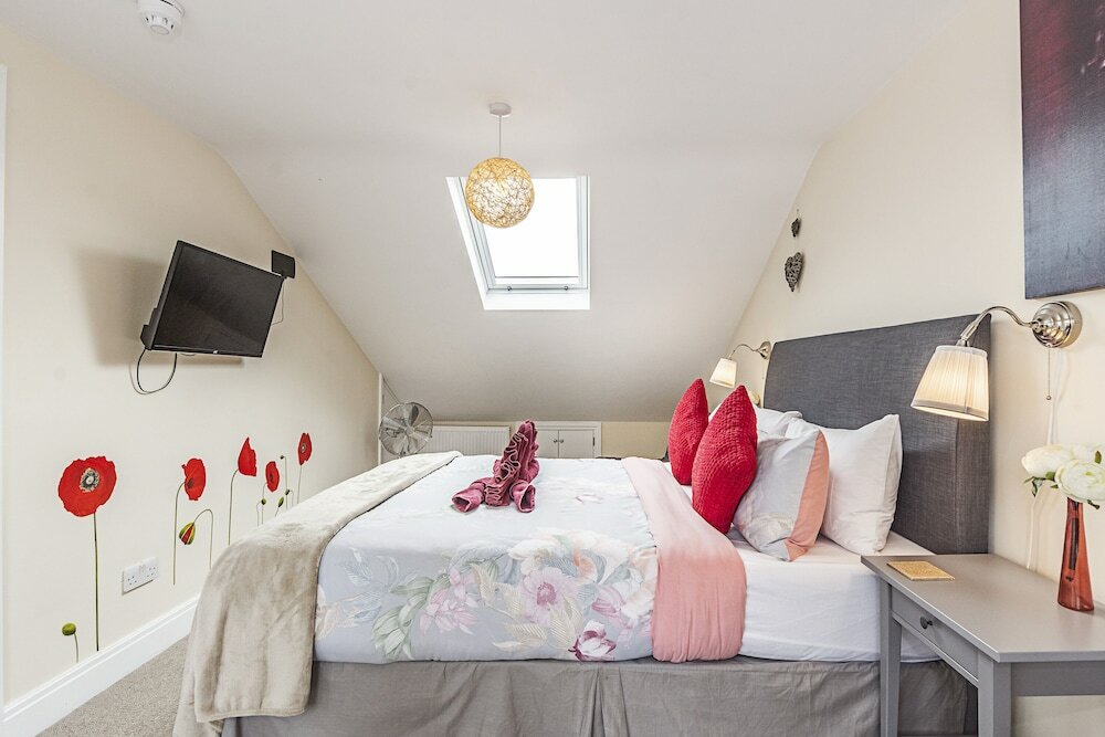 Фото Greyhound Road Rooms