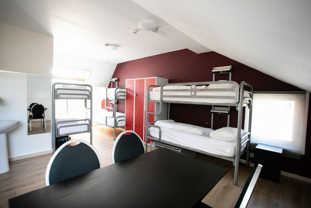 Фото St Christopher's Inn Bauhaus Budget Hotel - Hostel