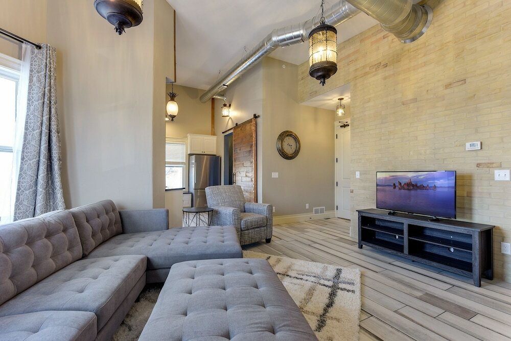 Фото Stay Chateau Suite 1