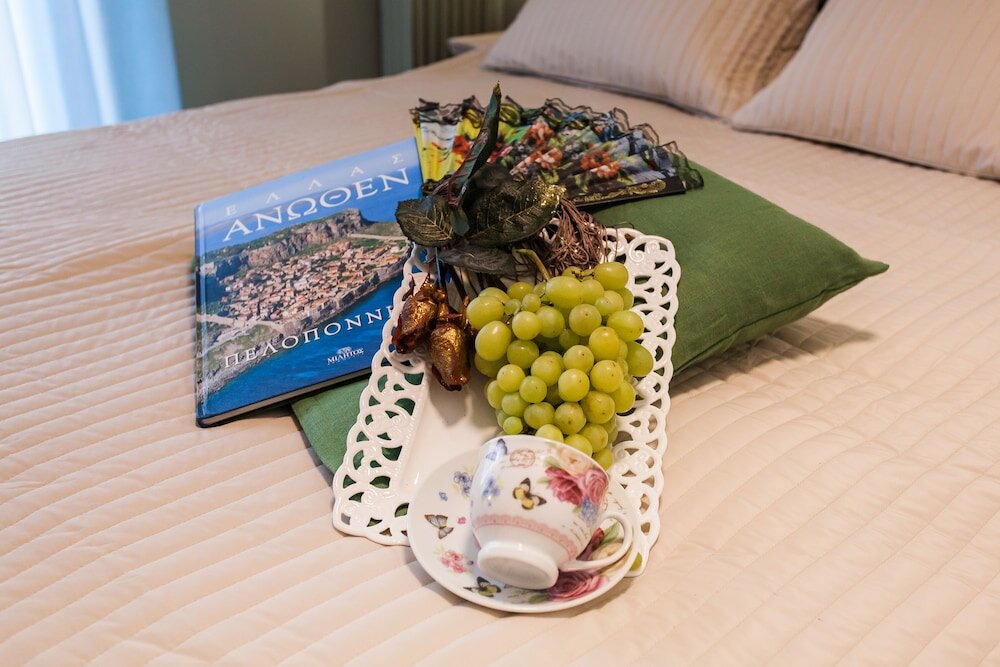 Фото Charming Acropolis Metro Station Apartment, Clean And Cozy