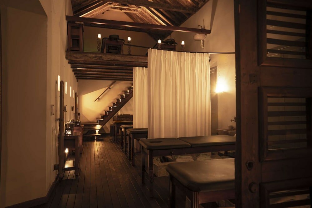 Фото Stay Komodo Byron Suites