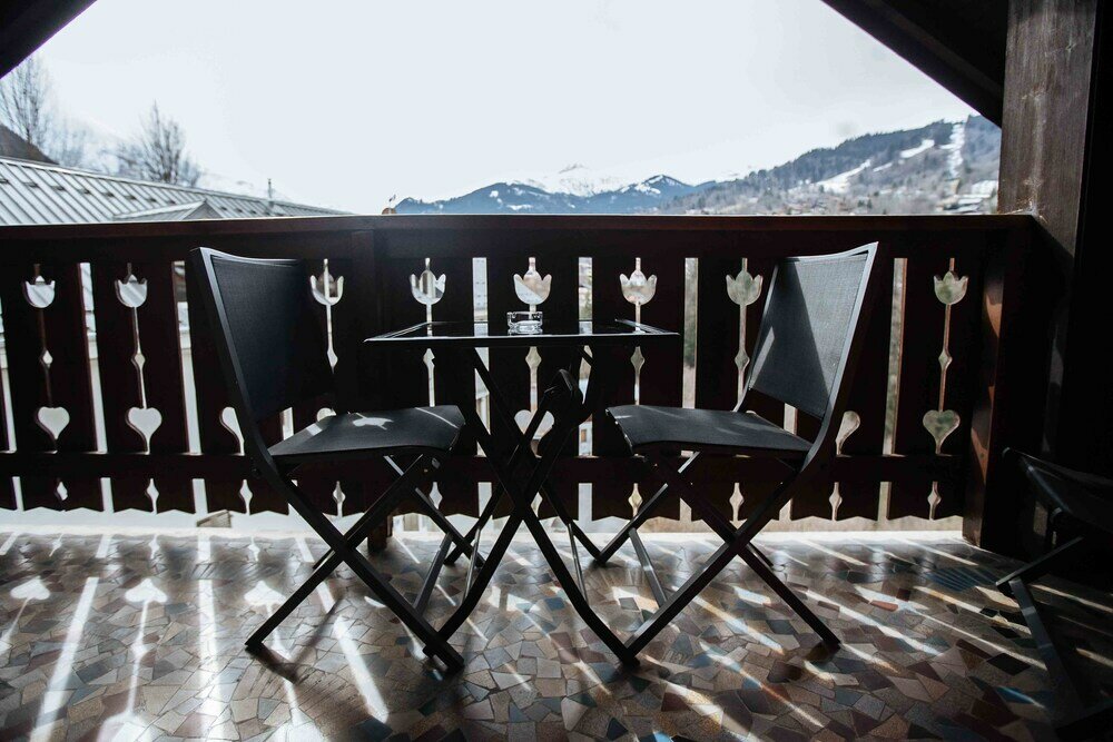 Фото Hôtel Le Coeur des Neiges