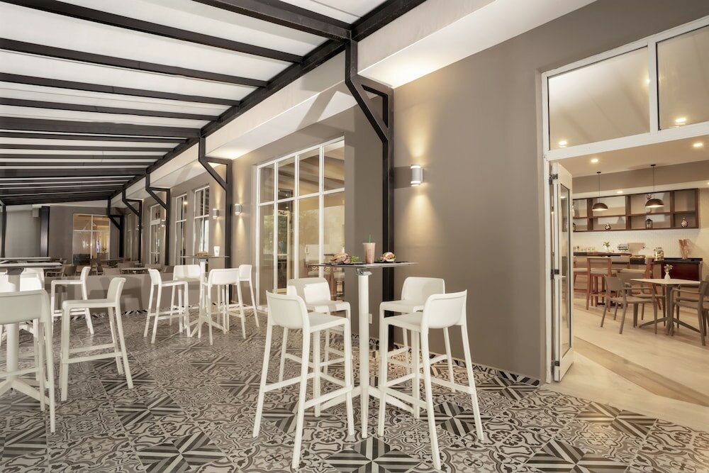 Фото Hilton Garden Inn Monterrey