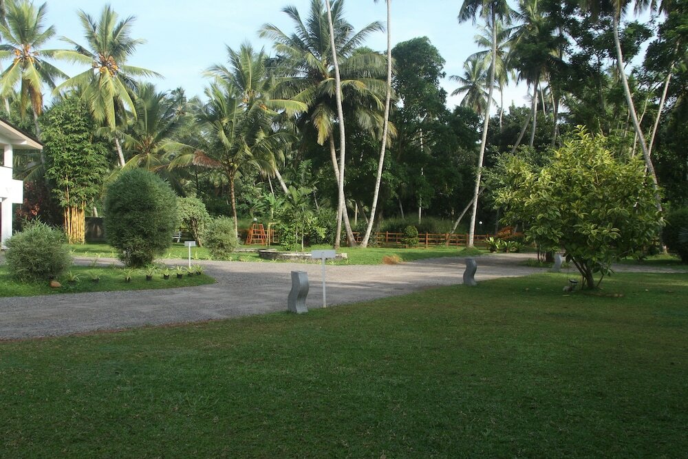 Фото Oreeka - Katunayake Airport Transit Hotels