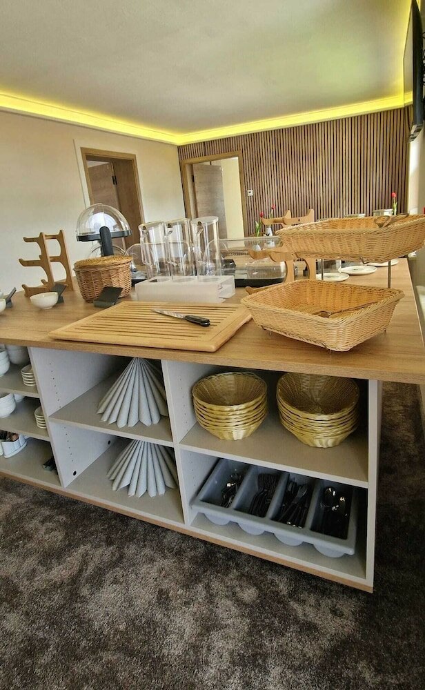 Фото Hotel Rhin Inn