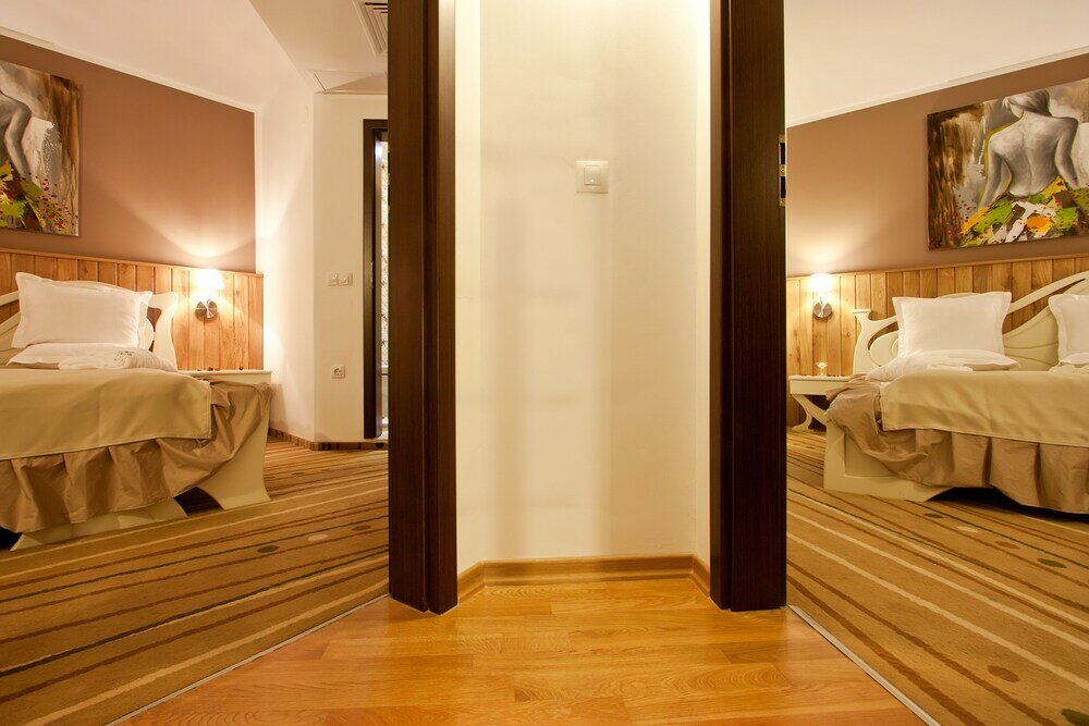 Фото Earth and People SPA Hotel Sofia