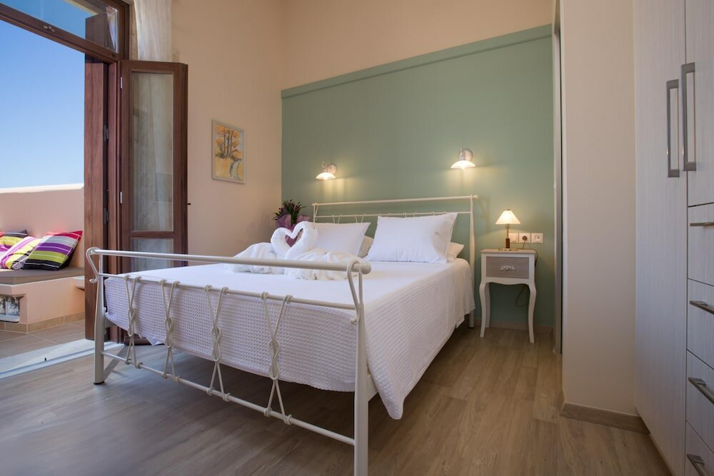 Фото Villa Theta with private pool