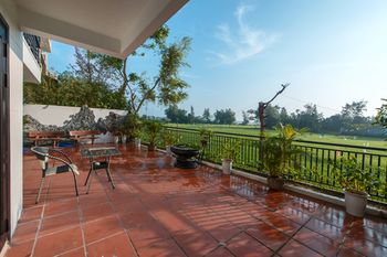 Фото Bi's House Homestay