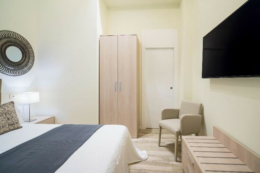 Фото Fresh Velazquez Apartments