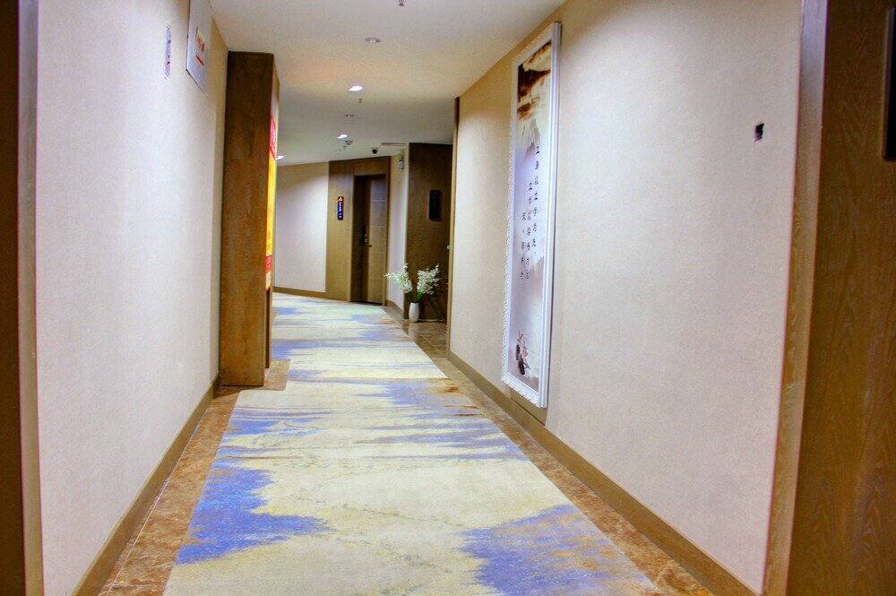 Фото Guiyang Jianghao Grand Hotel