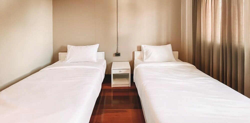 Фото Grand Hotel Buriram