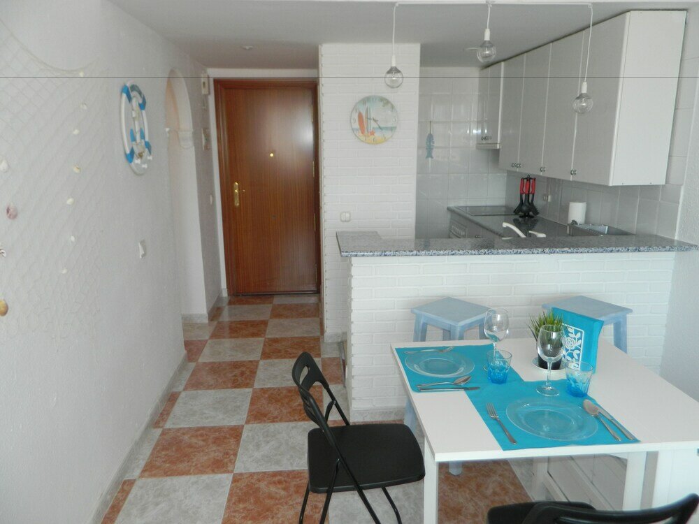 Фото Sky Sea Holidays Benalmadena