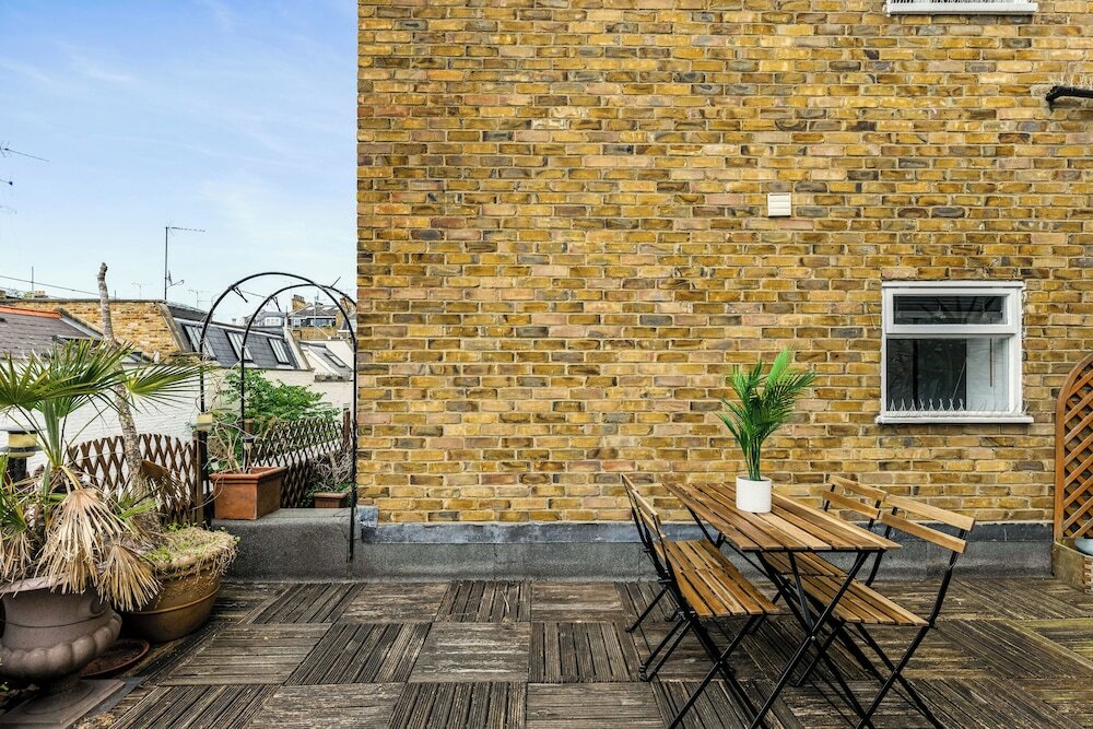 Фото The Kensington High Street Collection