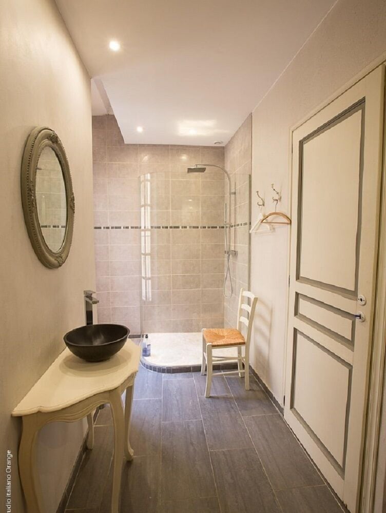 Фото B&b La Petite Saunerie