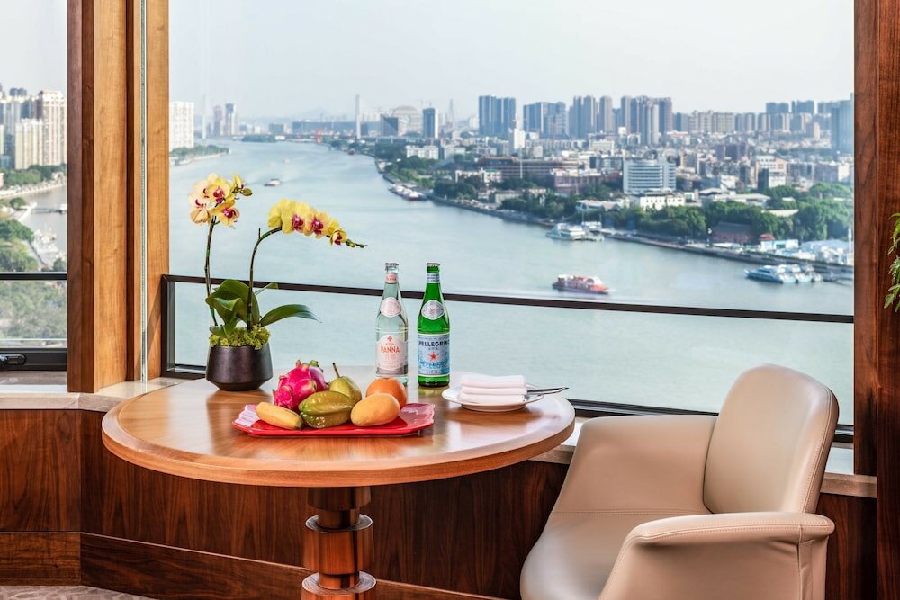 Фото White Swan Hotel