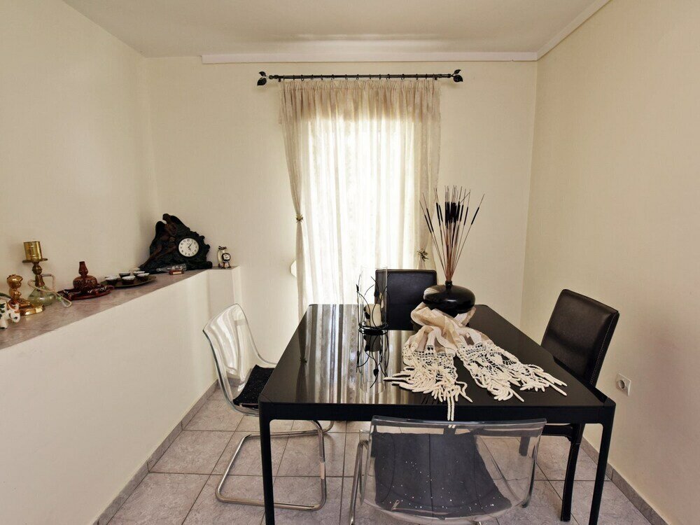 Фото Demi Maisonette