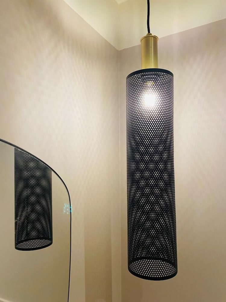 Фото The Sanctuary Urban Retreat