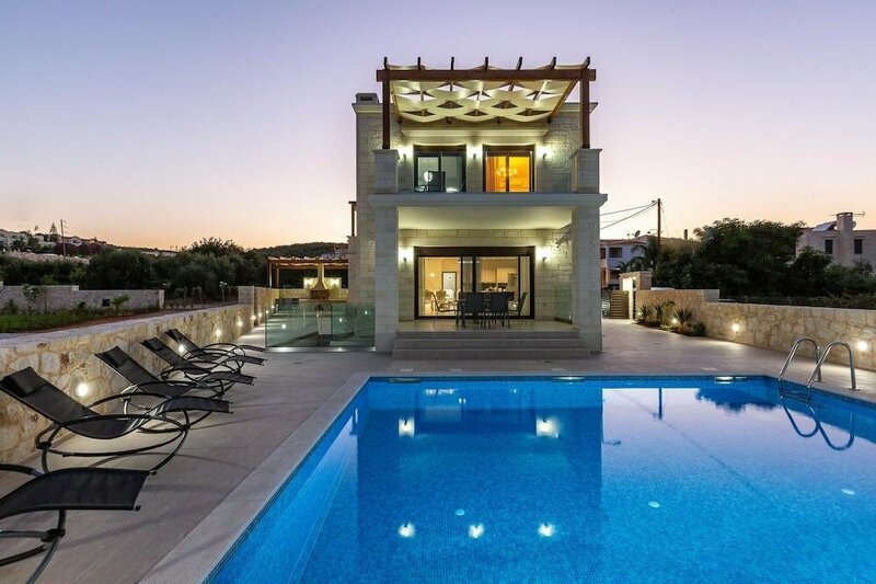 Гостиница Eudora Luxury Stone Villa
