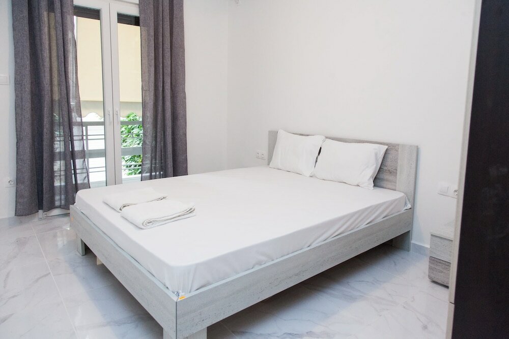 Фото 3 bedroom apartment at Koridallos square