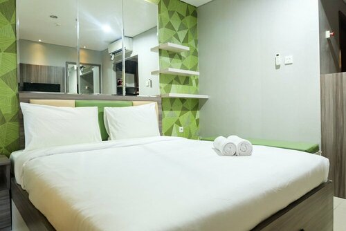 Гостиница Comfy Studio Woodland Park Residence Apartment в Джакарте