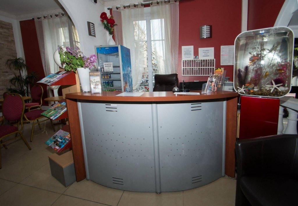 Фото Hotel Parisien