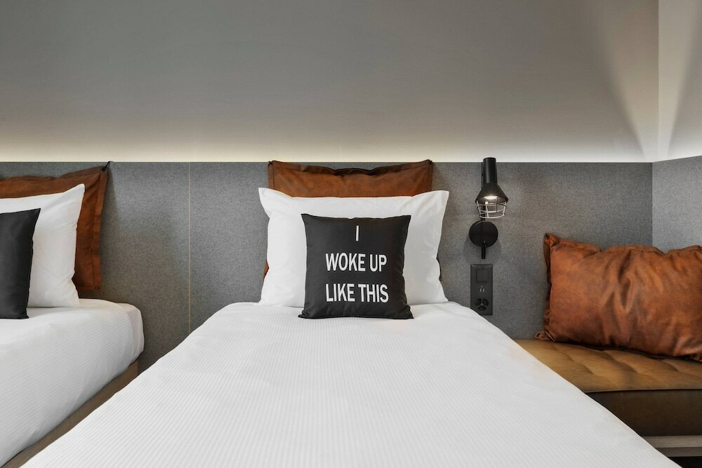 Фото Moxy Bern Expo