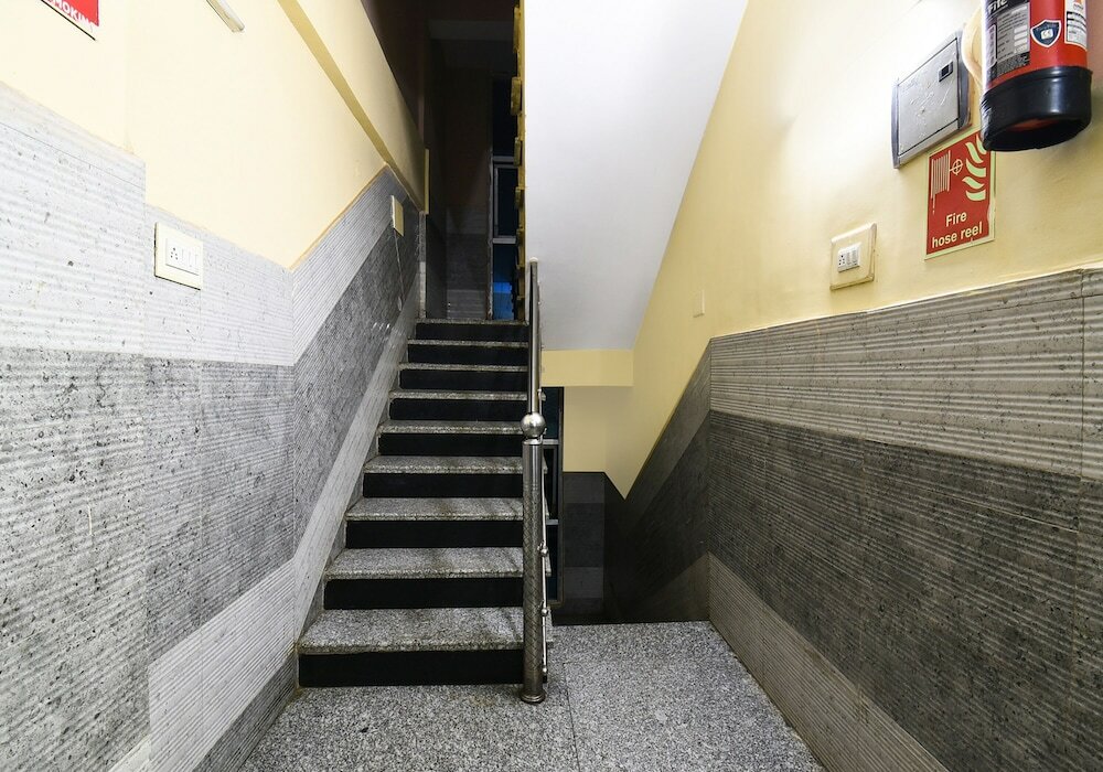 Фото Fabhotel Dp International