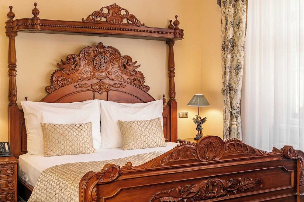 Фото Iron Gate Hotel & Suites Prague by Bhg