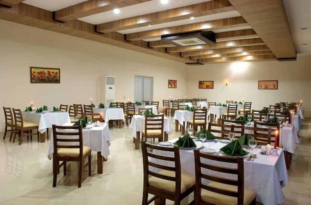 Фото Laphetos Resort Hotel