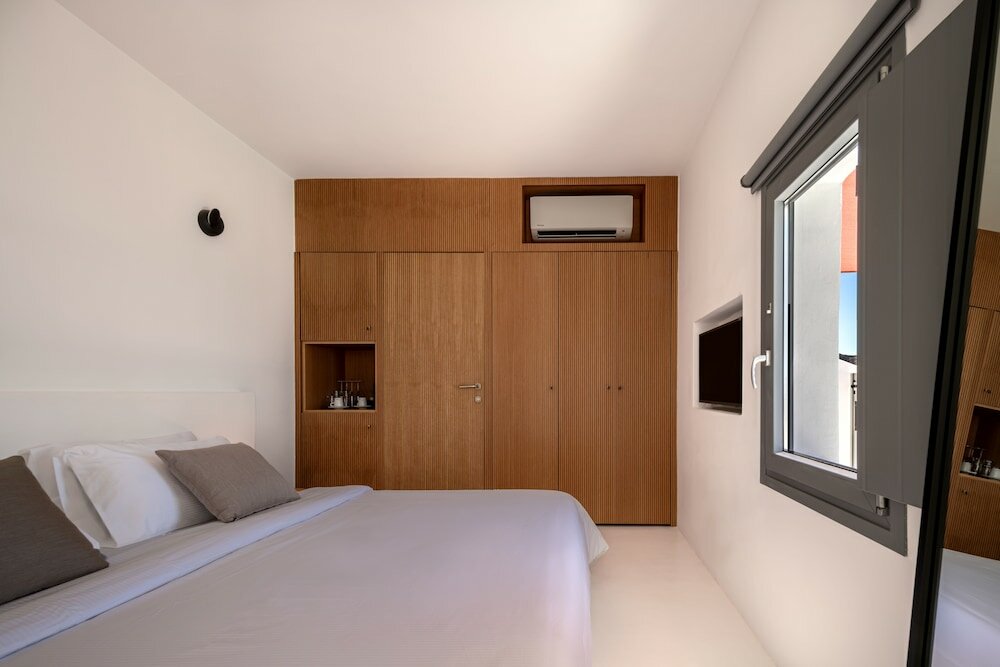 Фото Andronis Luxury Suites