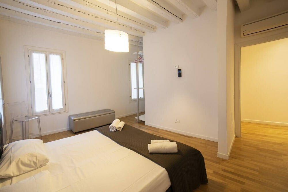 Фото Rialto al Manganer