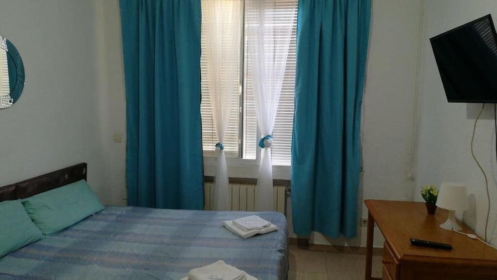 Фото Hostal El Alba