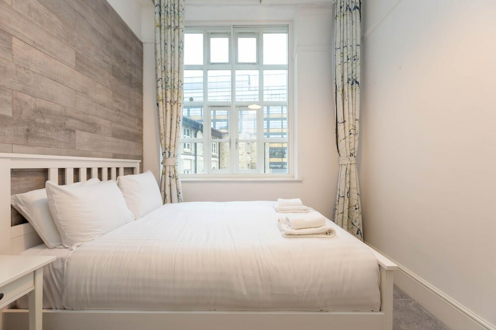 Фото Central 2 Bedroom Apartment Near Old Street