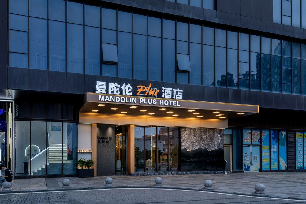 Фото отеля 2