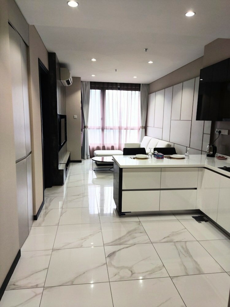 Фото Astra At 8 Kia Peng Suites