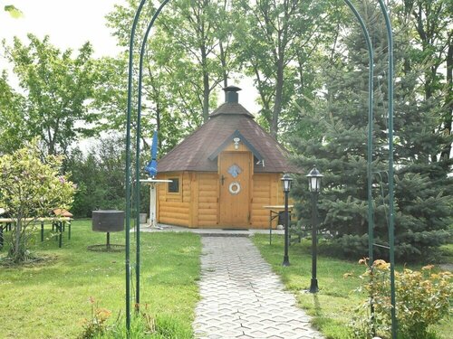 Гостиница Enamoring Apartment in Wiek With Garden
