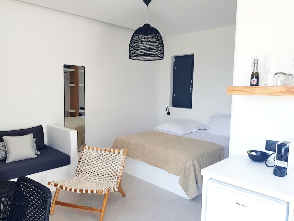 Фото MyLithos Suites