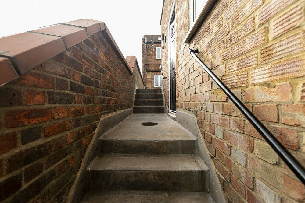 Фото Skyvillion Apartments Cockfosters